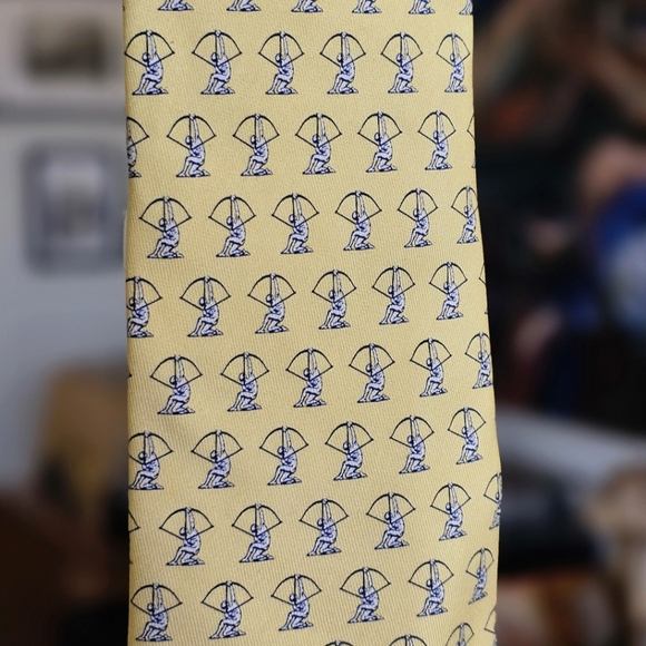 Vineyard Vines Men's‎ Silk Tie - Picture 4 of 7